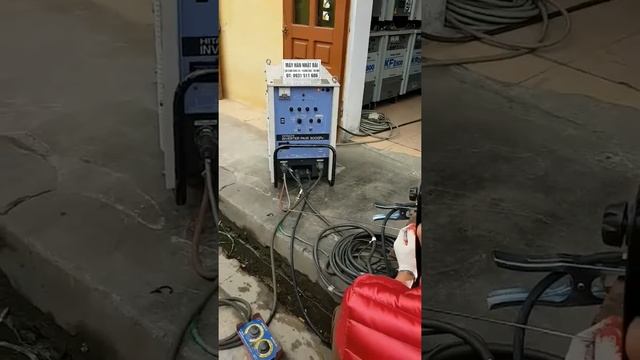 Máy Hàn TIG Nhật Bãi 300 GP4 Hiện đại.