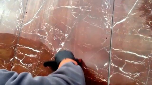 Как отмыть плитку от клея PROFOAM-1000 vs РАСТВОРИТЕЛЬ-646 и 650 (клининг фасада, отмываем клей) смотреть онлайн