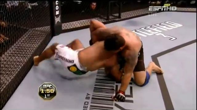 Mir vs Nogueria Arm Breakage at UFC 140 смотреть онлайн