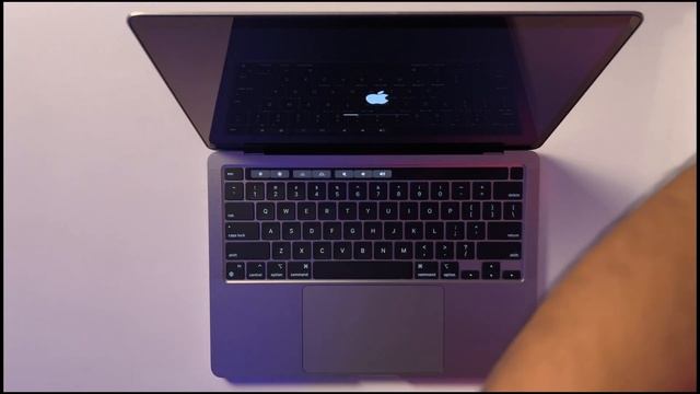 MacBook Pro 13 M2 Unboxing Review