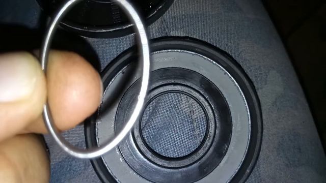 Мотоцикл медленно сбрасывает обороты... смотреть онлайн