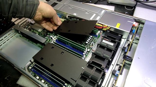 Как выглядит XEONовое ЗОЛОТО смотреть онлайн