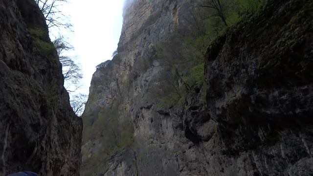 Чегемское ущелье Чегемские водопады Река Чегем Апрель 2014 смотреть онлайн