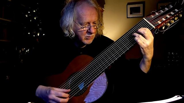 10-string guitar in Theorbo Tuning - Kapsberger - Rob MacKillop смотреть онлайн