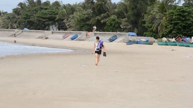 Возле самого высокого маяка Ке Га во Вьетнаме смотреть онлайн