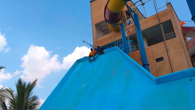 Fiesta Amazing Water Park / Paisa Wasool /Adnan Family Vlogs смотреть онлайн