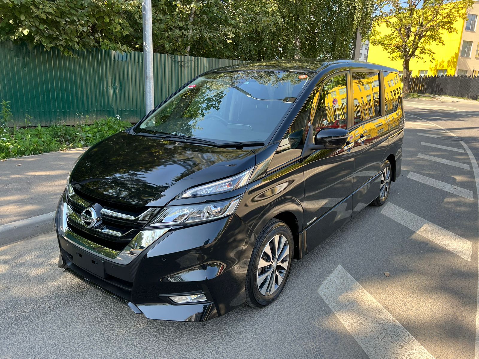 Nissan Serena 2019 2.0 S-Hybrid 2019 смотреть онлайн