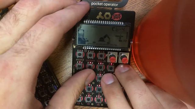 Grandaddy "Hewlett's Daughter" on Pocket Operator Arcade and Robot смотреть онлайн
