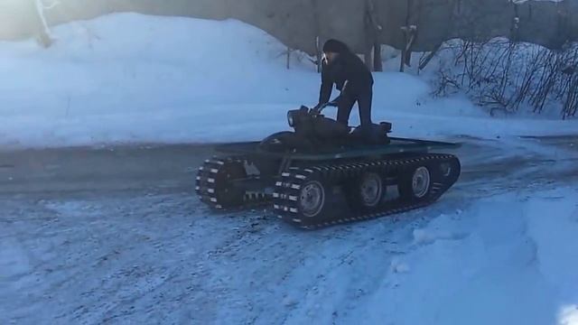 Гусеничная плафторма для мотоцикла Урал обзор 1 смотреть онлайн