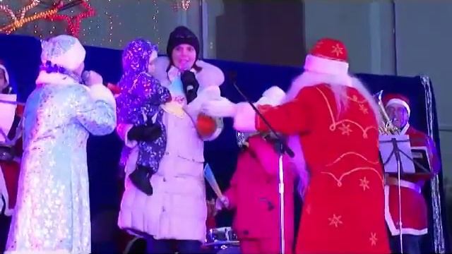 Празднование Нового года, г.Московский смотреть онлайн