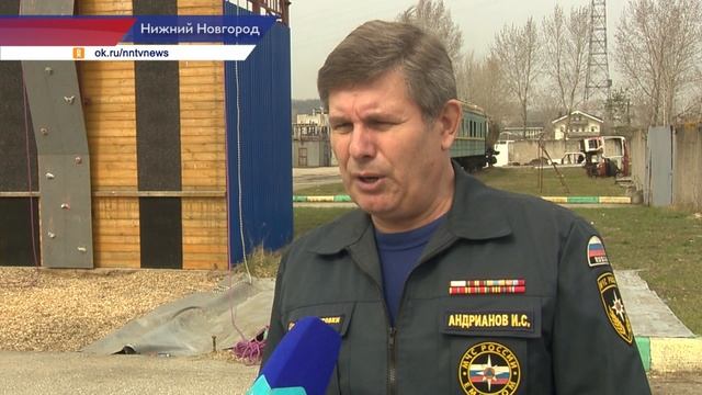 Нижегородские спасатели прошли обучение в Центре подготовки промышленных альпинистов