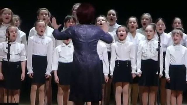 Выступление на юбилее музыкальной школы. Хор "Надежда" смотреть онлайн