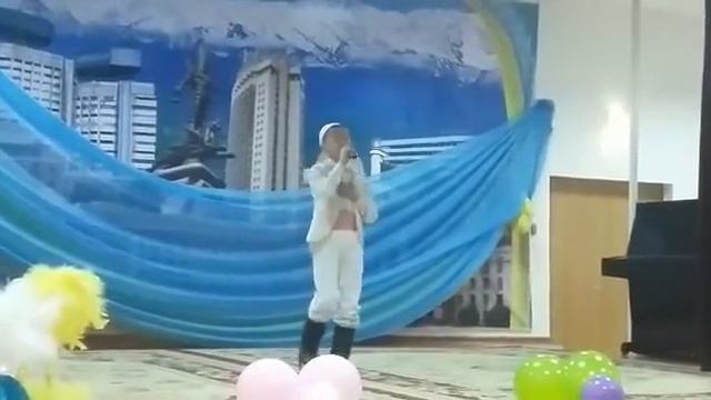 Очень хорошо поет озорной смотреть онлайн