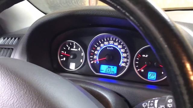 Hyundai ix55 беглый осмотр. Быстро и кратко. Салон и фичи. смотреть онлайн