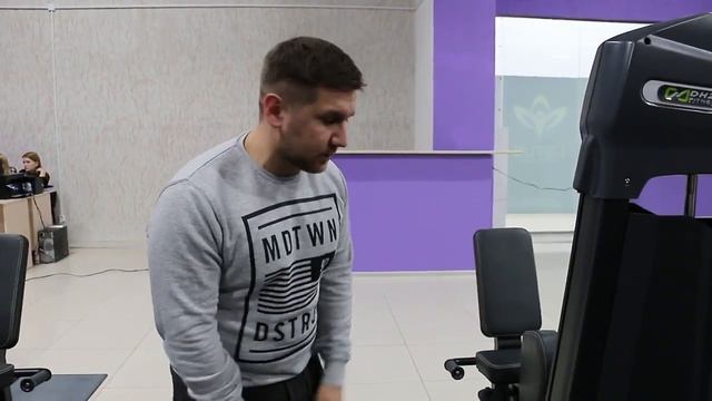 Обзор тренажеров DHZ в фитнес клубе Lotus, г. Стерлитамак смотреть онлайн