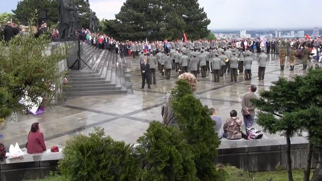 День Победы в Братиславе - чтение стихов смотреть онлайн