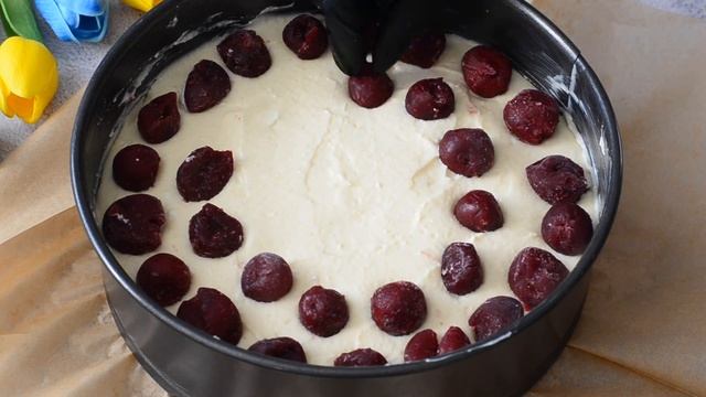 Сырники с черничным вареньем