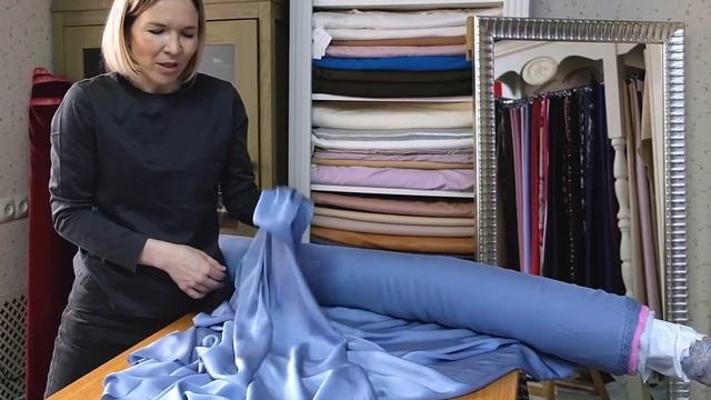 Тонкие шелковые ткани, шелковый сатин с плетением шармуз смотреть онлайн