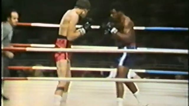 Бокс легенда мирового бокса Джордж Форман VS Боб Хазелтон 1969 . смотреть онлайн