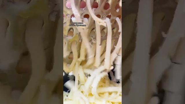 Салат коктейль. Наивкуснейший салат который готовится пять минут.