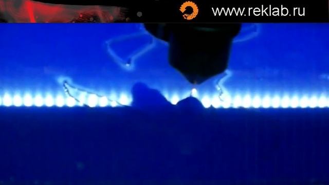 Резка акрилового стекла толщиной 4мм на лазерном станк смотреть онлайн