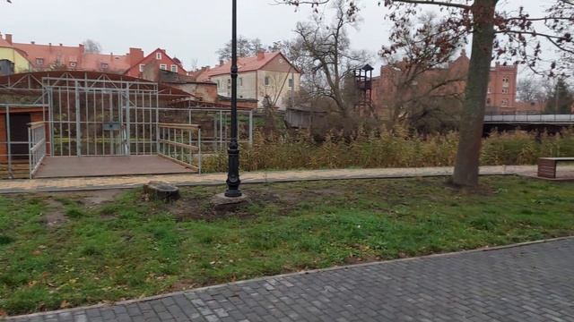 Парк "Заречный" в Озёрске Калининградской области в ноябре смотреть онлайн