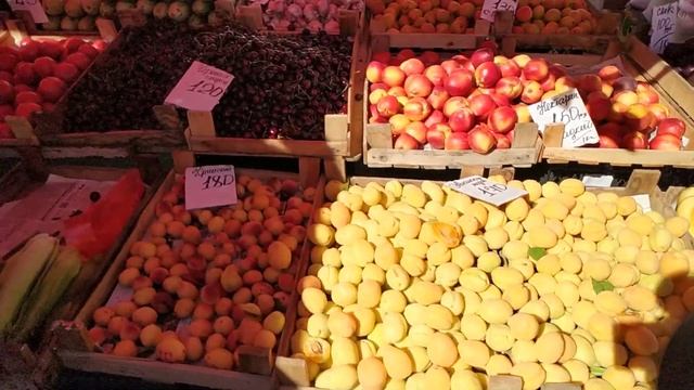 ? Крым. Свежие ЦЕНЫ на ЯРМАРКЕ! ИЗОБИЛИЕ овощей и ФРУКТОВ. Большой ОБЗОР. Симферополь. 2 Июля 2022 смотреть онлайн