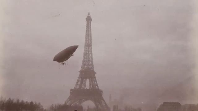 Pourquoi la Tour Eiffel est au milieu de Paris ? смотреть онлайн