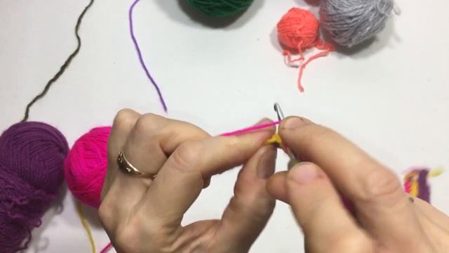 Как вязать узор 3D с бахрамой крючком/How to Knit a 3D Fringed Crochet Pattern смотреть онлайн