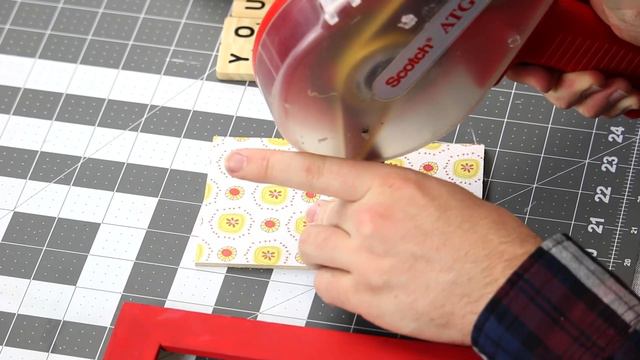 Scrabble Tile Frame Art смотреть онлайн