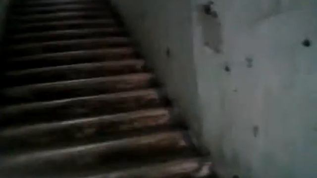 Ужасный подезд смотреть онлайн