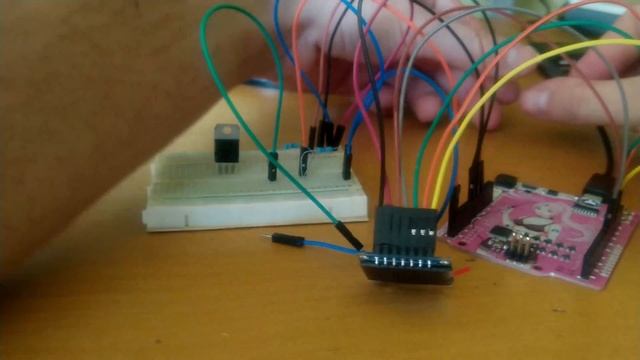 Подключение OLED дисплея по шине SPI к ARDUINO (+вольтметр на 0-30 В) смотреть онлайн