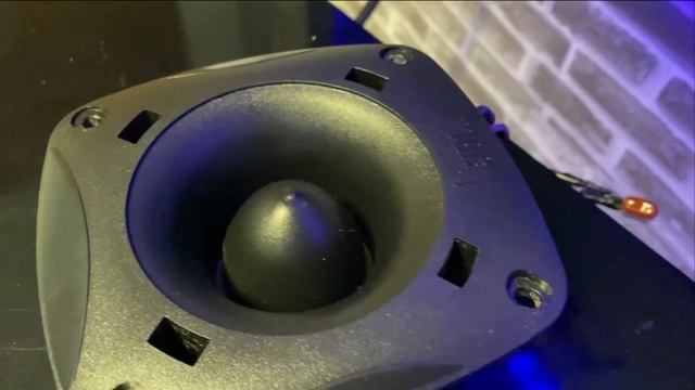 NÃO PASSA VERGONHA!!! - ÓTIMA DICA DE TWITTER PRO SEU SOM, ST200 JBL TESTE COMPLETO смотреть онлайн
