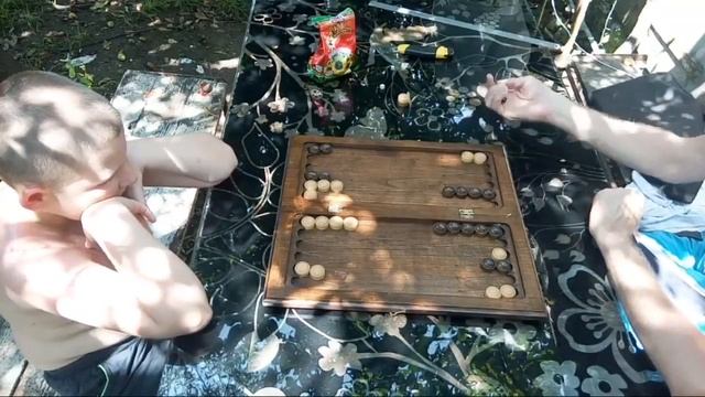 Учимся Играть В Нарды смотреть онлайн
