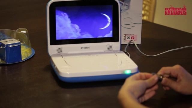 FPE Produkttest Philips Kopfhörer & tragbarer DVD Player IX4 смотреть онлайн