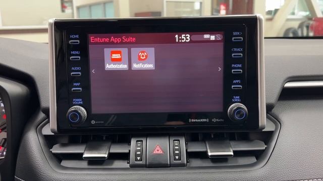 2021 Toyota RAV4 XLE Premium Review смотреть онлайн