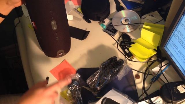 JBL xtreme ( portable public speaker) смотреть онлайн