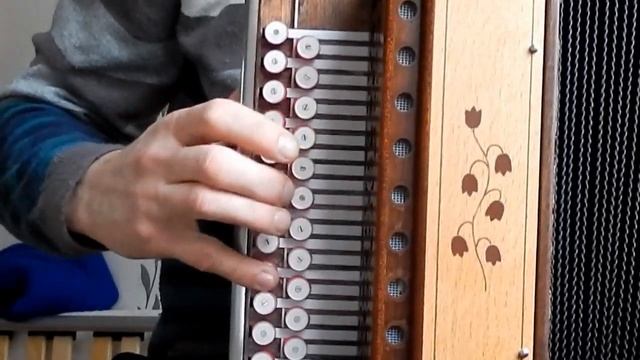 Здравствуй,земля целинная...(как играть на гармони,с цифрами) смотреть онлайн