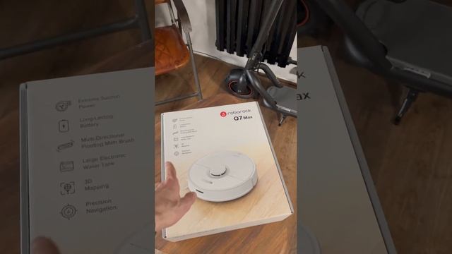 мощный робот-пылесос Roborock Q7 Max (сухая/влажная уборка смотреть онлайн