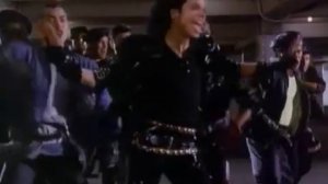 Майкл Джексон-Bad наоборот