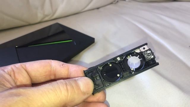 Batterie Wechsel an der Nvidia Shield Fernbedienung (so geht's) смотреть онлайн