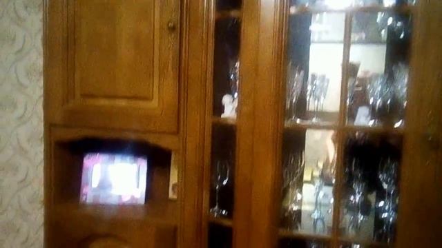 ПО ТРАДИЦИИ ДЕЛАЕМ НЕБОЛЬШОЙ РЕМОНТ К НОВОМУ ГОДУ И НАРЯЖАЕМ ЕЛКУ! смотреть онлайн