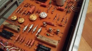 Усилитель к генератору Г 3-112/1 обзор содержания радиодеталей с драгметаллами.