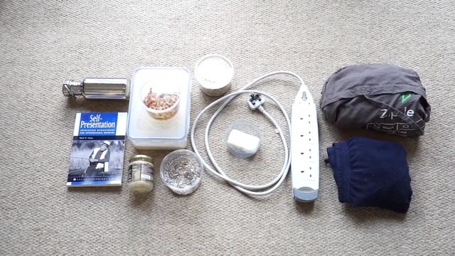 All 179 things I own - Possession Check #2 смотреть онлайн