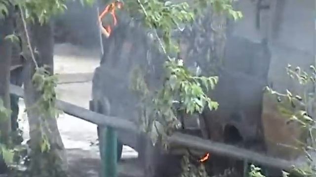 В Самаре сгорела ГАЗель смотреть онлайн