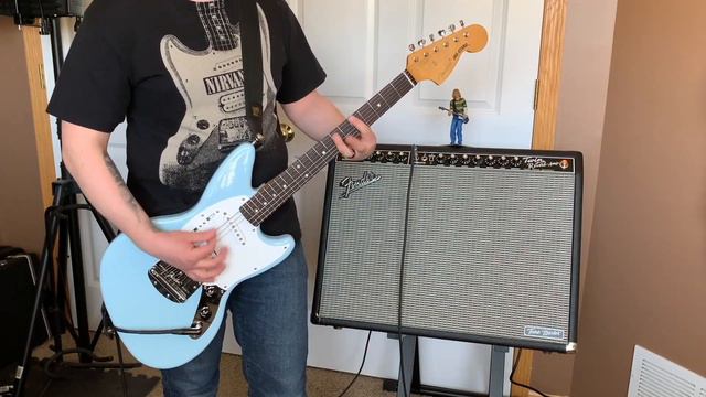 Fender Jag-Stang with Full Kurt Cobain Mods | Demo and Specs смотреть онлайн