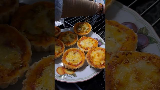 Кексовая мини-пицца! ПОПРОБУЙТЕ хоть один раз!!!!!! смотреть онлайн