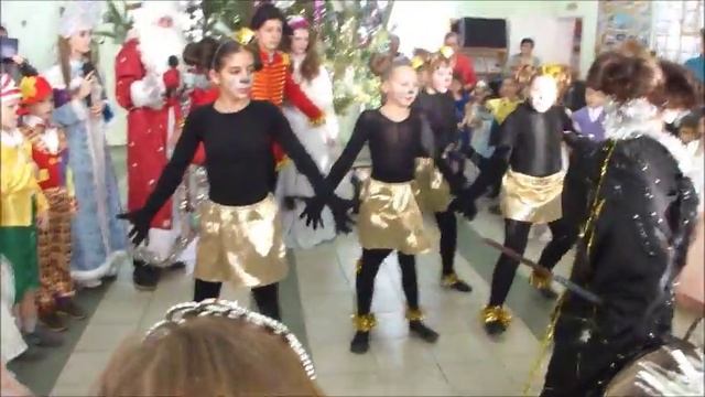 Видео приглашение на детскую елку от БДЦ р.п. Чаадаевка смотреть онлайн