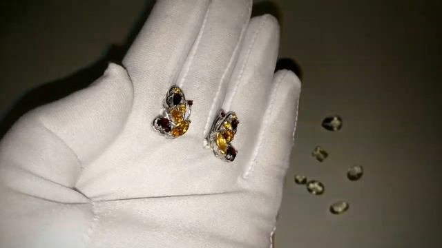 Серьги с натуральными Гранатами и Цитринами смотреть онлайн