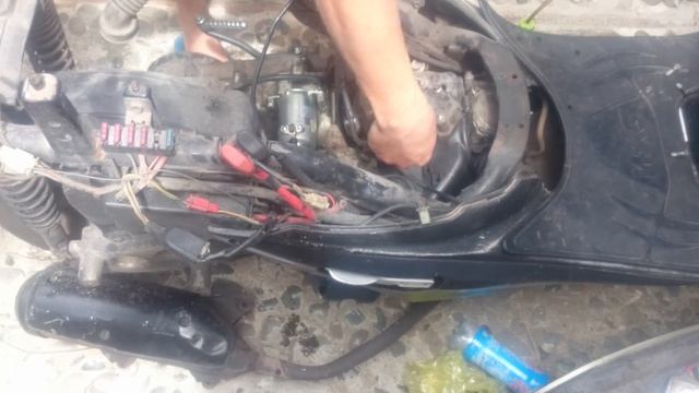 Первый раз заводим после капиталки SYM Excel 2 150cc смотреть онлайн